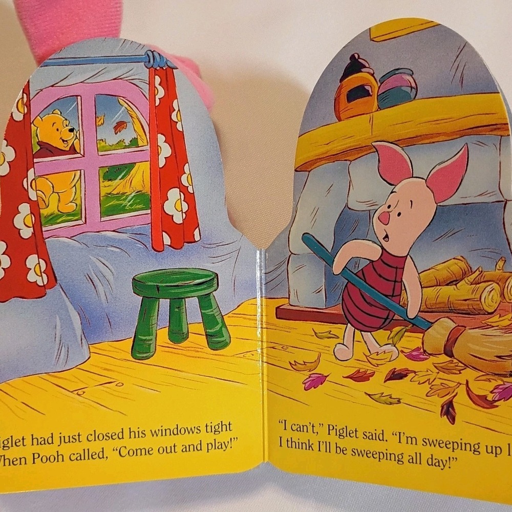 Vintage 1997 Piglet Disney Winnie the Pooh Friendly Tales Plush Doll & Book‎ 90s - Picture 6 of 10